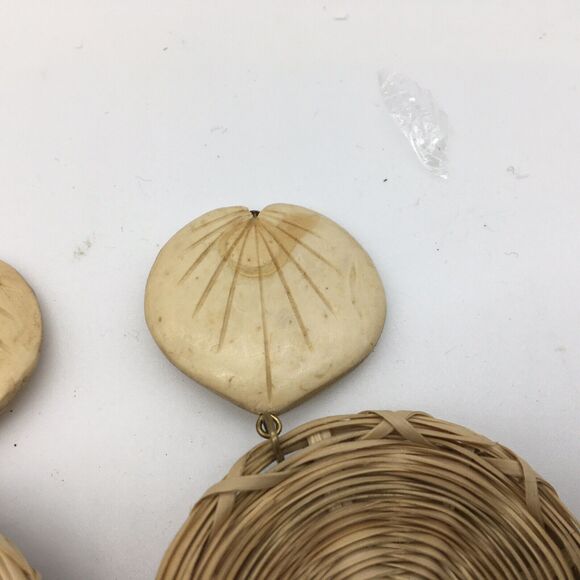 Lot Natural  Seashell Earrings Embellished Gold Tone Enamel Wicker 4 Sets READ - Picture 7 of 8